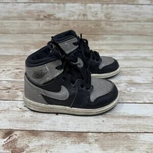 Air Jordan 1 Retro High AO2665-013 Gray High Top Sneakers Kids 6C